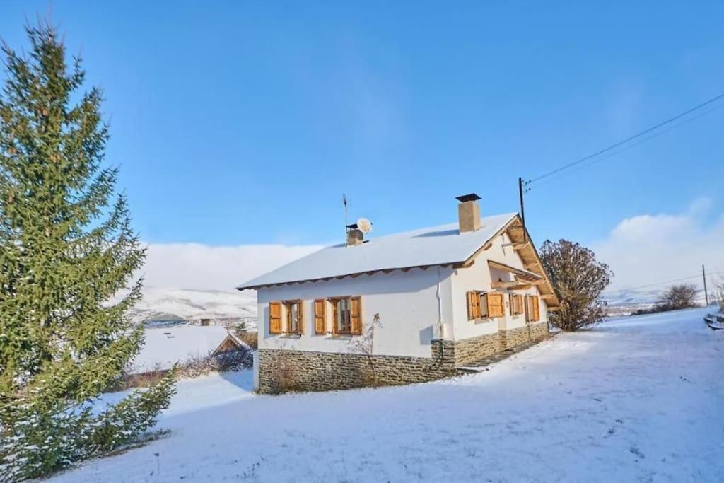 Casa L'Avet. El Vilar D'Urtx Escardacs Dış mekan fotoğraf